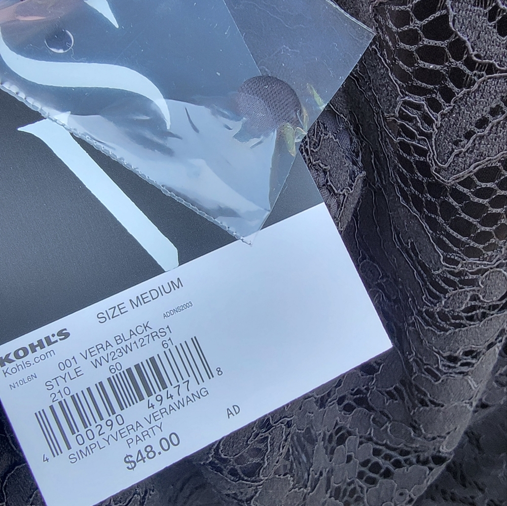VERA WANG Dressy Sleeveless Black floral lined top. Size M. NWT* - Picture 4 of 8